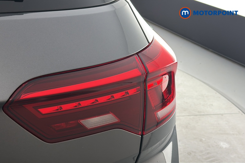 Volkswagen T-Roc Life Manual Petrol SUV - Stock Number (1663696) - 36th supplementary image