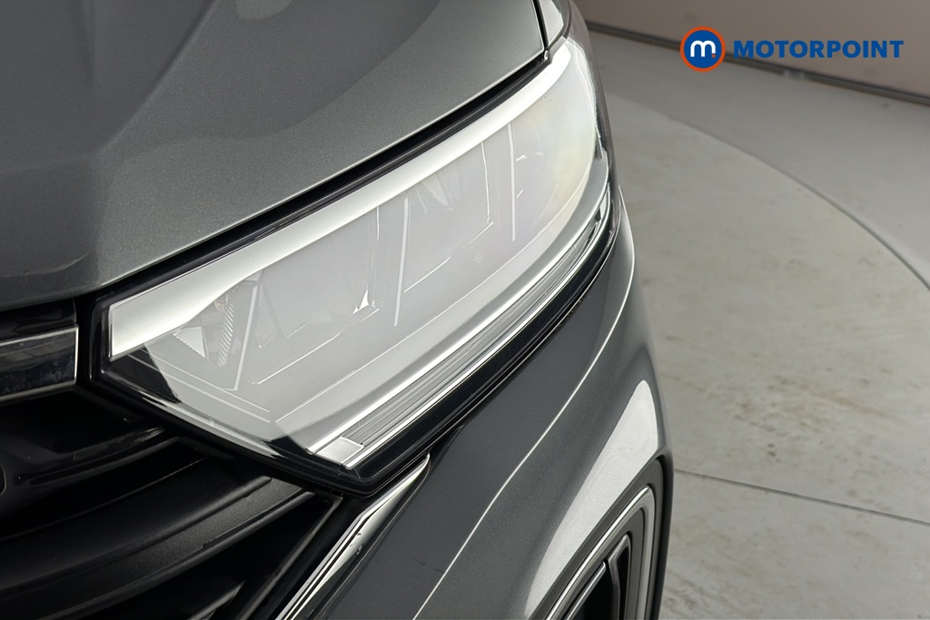 Volkswagen T-Roc Life Manual Petrol SUV - Stock Number (1663696) - 42nd supplementary image