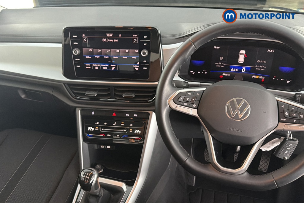 Volkswagen T-Roc Life Manual Petrol SUV - Stock Number (1663696) - 1st supplementary image