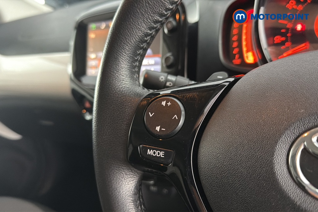 Toyota Aygo X-Press Automatic Petrol Hatchback - Stock Number (1663781) - 4th supplementary image