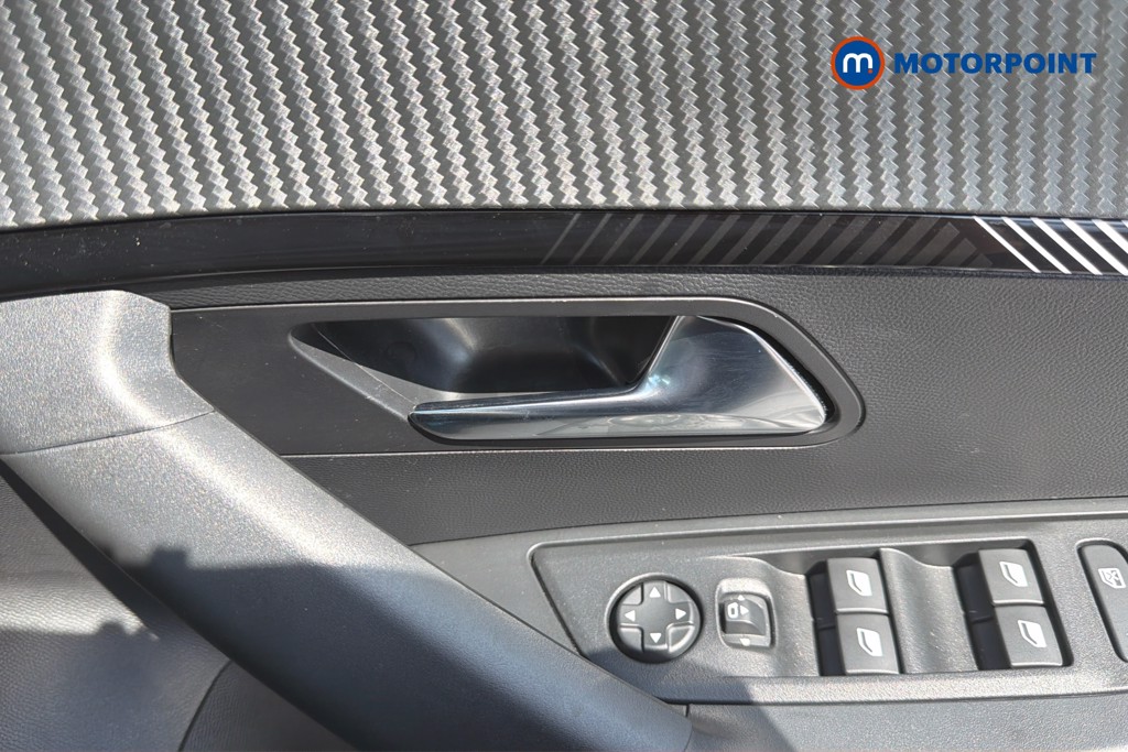 Peugeot 2008 Allure Automatic Petrol SUV - Stock Number (1663856) - 42nd supplementary image