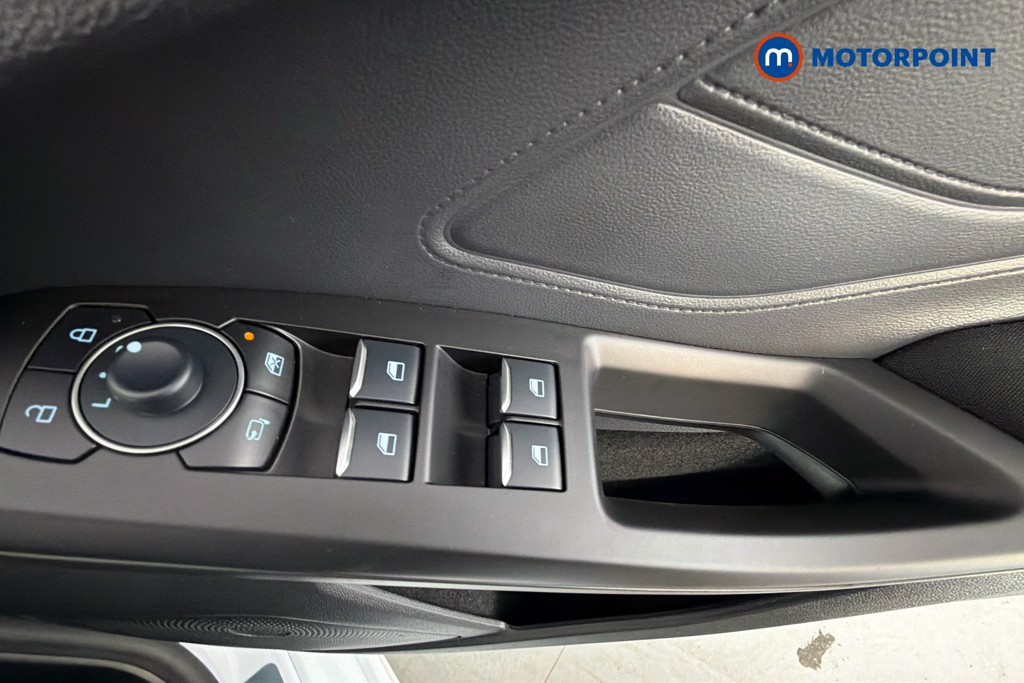 Ford Focus St-Line X Automatic Petrol Hatchback - Stock Number (1664039) - 20th supplementary image