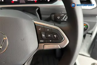 Volkswagen T-Roc Match Manual Petrol SUV - Stock Number (1664122) - 3rd supplementary image