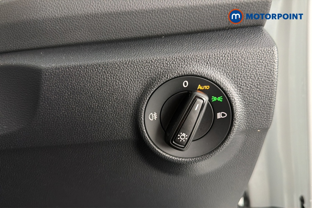 Volkswagen T-Roc Match Manual Petrol SUV - Stock Number (1664122) - 11th supplementary image