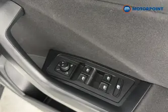 Volkswagen T-Roc Match Manual Petrol SUV - Stock Number (1664122) - 19th supplementary image