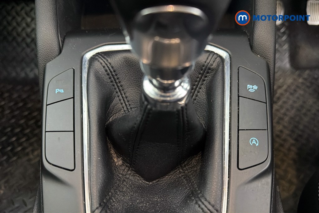 Ford Kuga Titanium Manual Diesel SUV - Stock Number (1574415) - 13th supplementary image