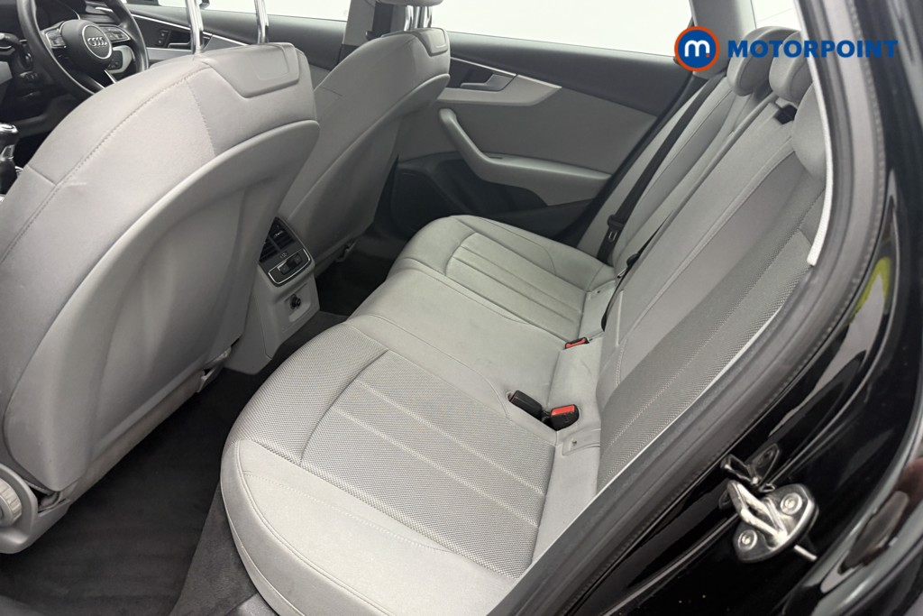 Audi A4 Technik Manual Petrol Estate - Stock Number (1600122) - 4th supplementary image