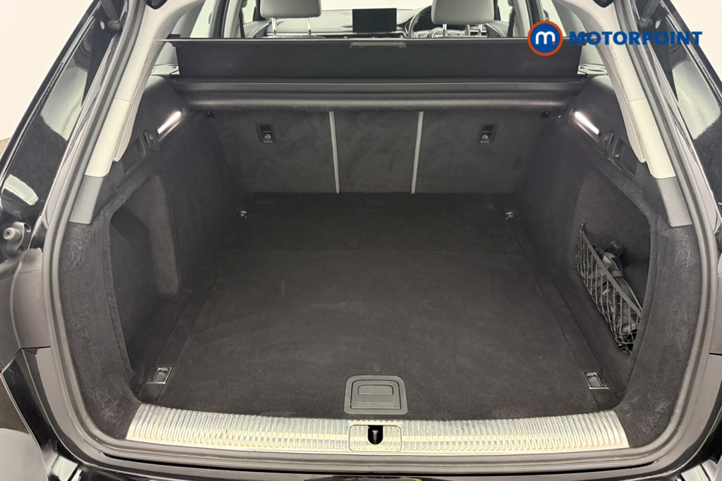 Audi A4 Technik Manual Petrol Estate - Stock Number (1600122) - 5th supplementary image