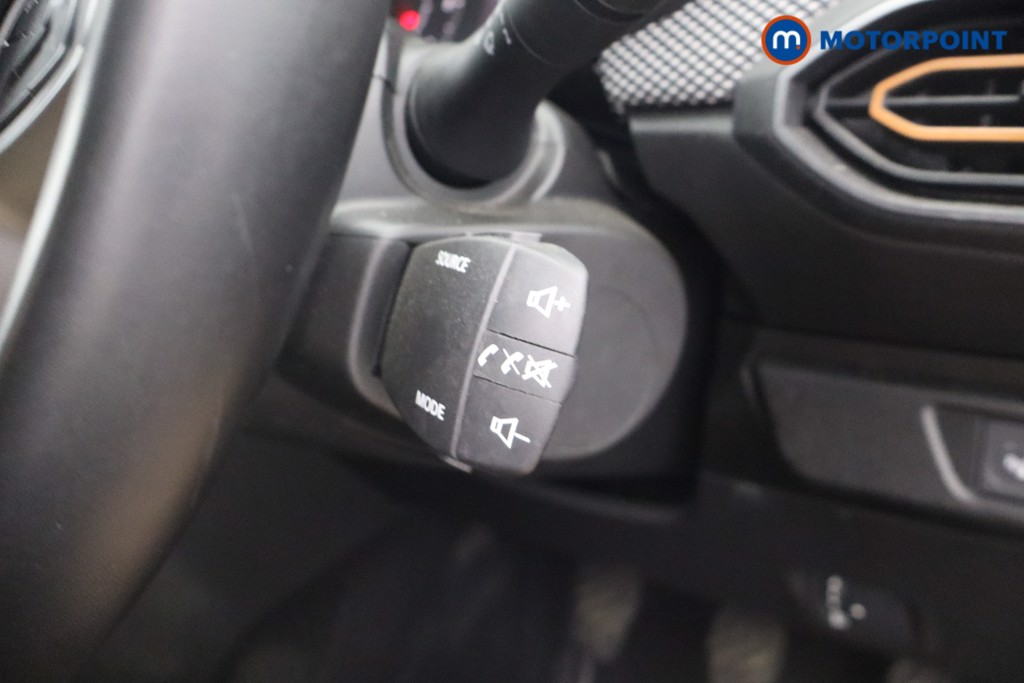 Dacia Sandero Stepway Expression Manual Petrol Hatchback - Stock Number (1641199) - 8th supplementary image