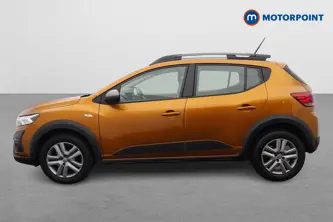 Dacia Sandero Stepway Expression Manual Petrol Hatchback - Stock Number (1641199) - Passenger side