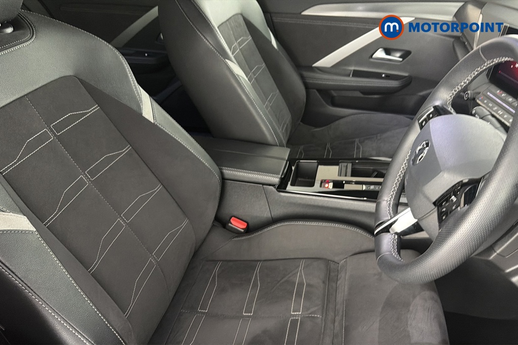 Vauxhall Astra Ultimate Automatic Electric Estate - Stock Number (1649168) - 22nd supplementary image