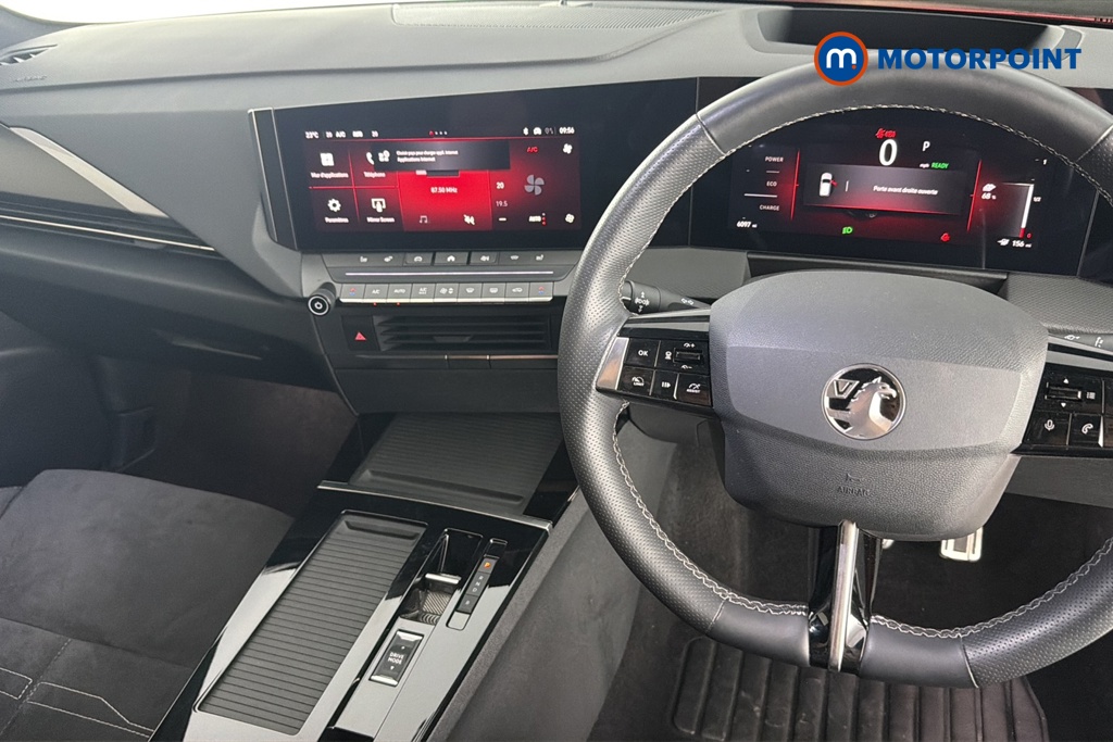 Vauxhall Astra Ultimate Automatic Electric Estate - Stock Number (1649168) - 1st supplementary image