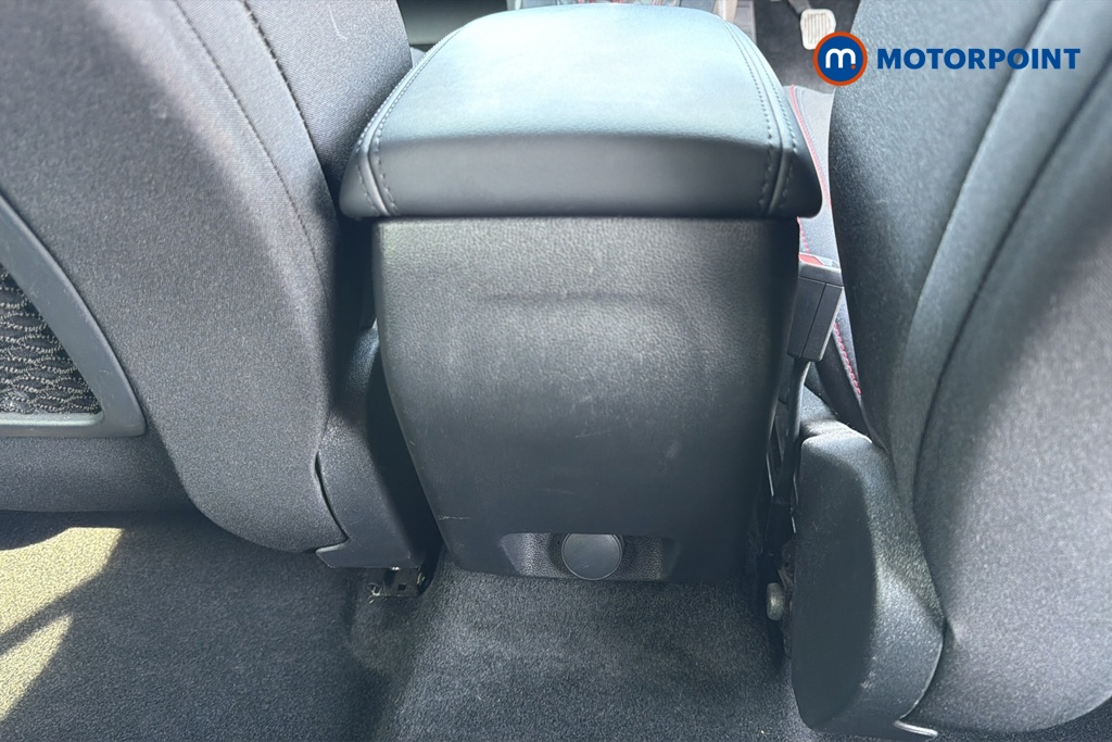 Ford Focus St-Line Manual Petrol Hatchback - Stock Number (1651246) - 28th supplementary image
