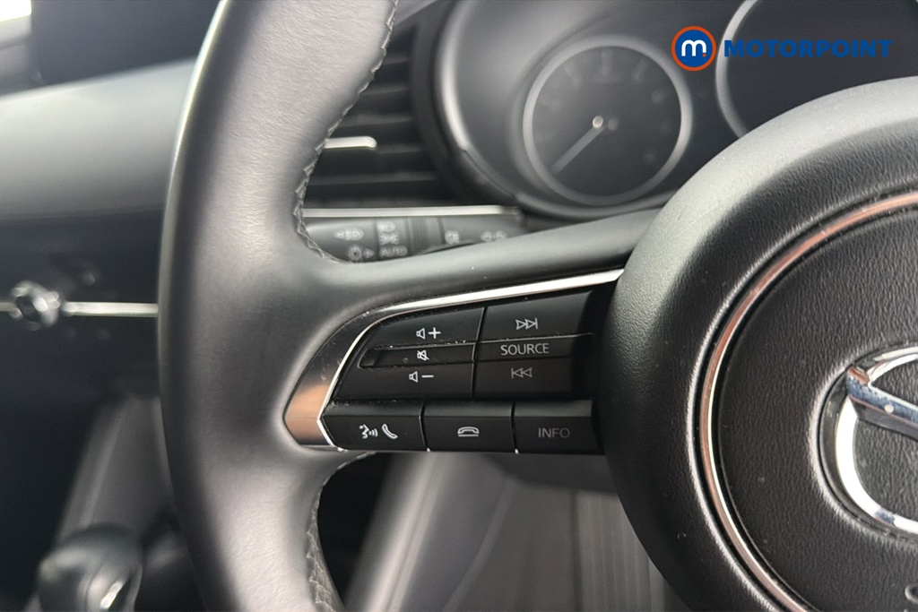 Mazda 3 Exclusive-Line Automatic Petrol Hatchback - Stock Number (1651889) - 4th supplementary image