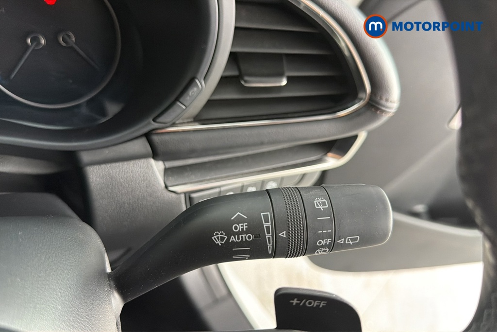 Mazda 3 Exclusive-Line Automatic Petrol Hatchback - Stock Number (1651889) - 6th supplementary image