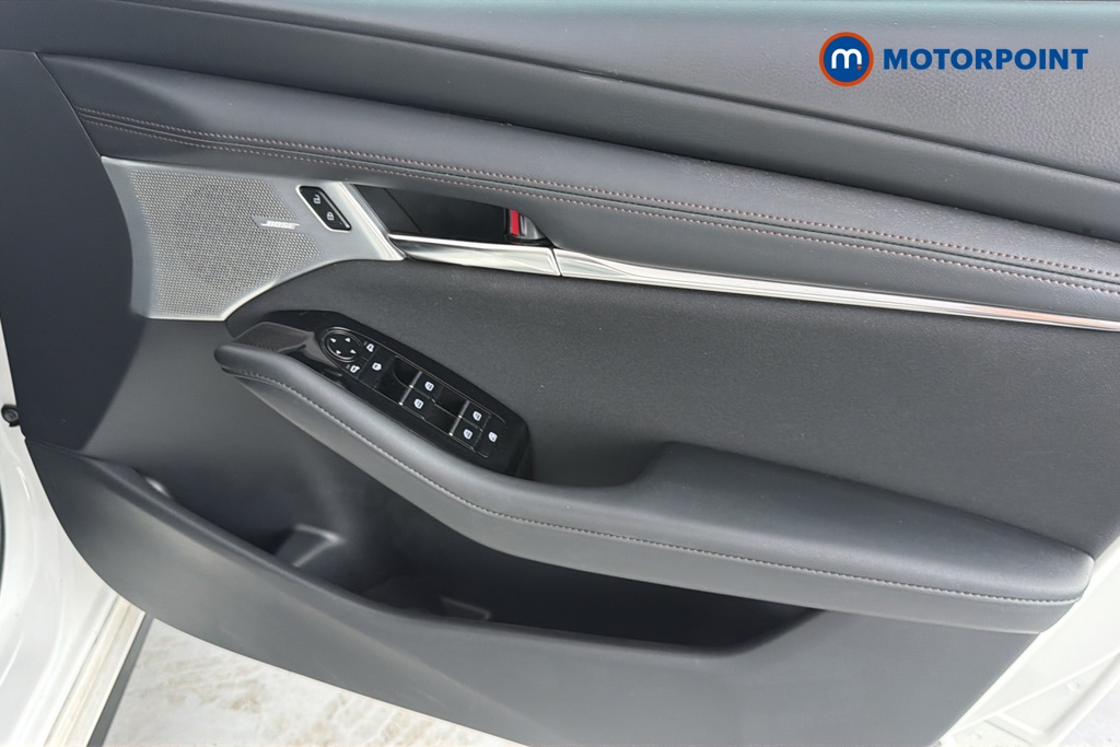 Mazda 3 Exclusive-Line Automatic Petrol Hatchback - Stock Number (1651889) - 18th supplementary image
