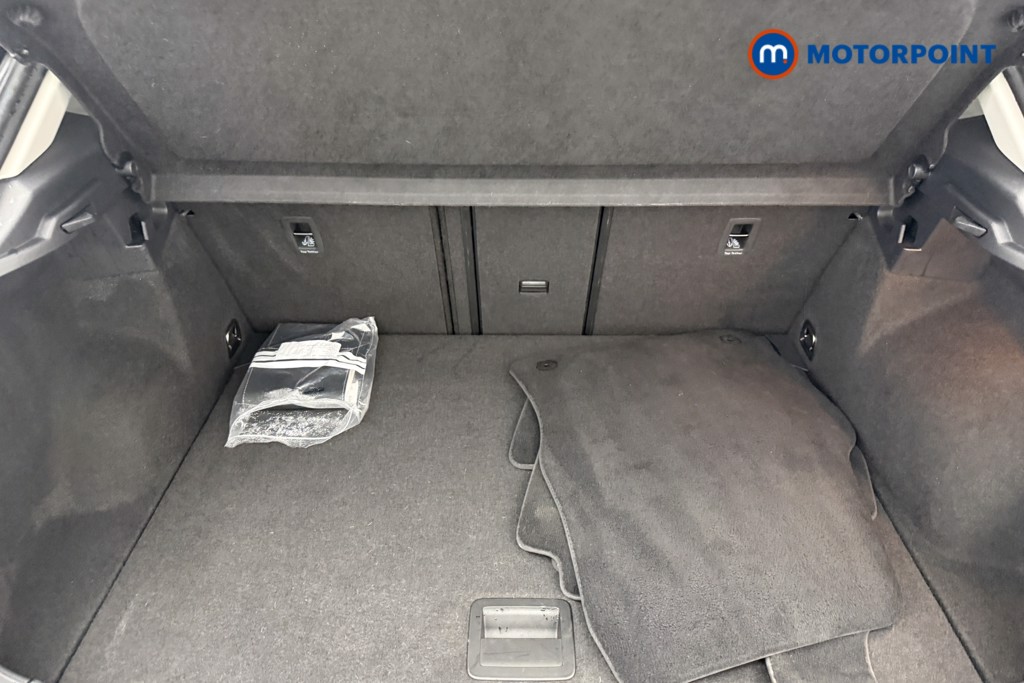 Volkswagen T-Roc Style Manual Petrol SUV - Stock Number (1652059) - 10th supplementary image