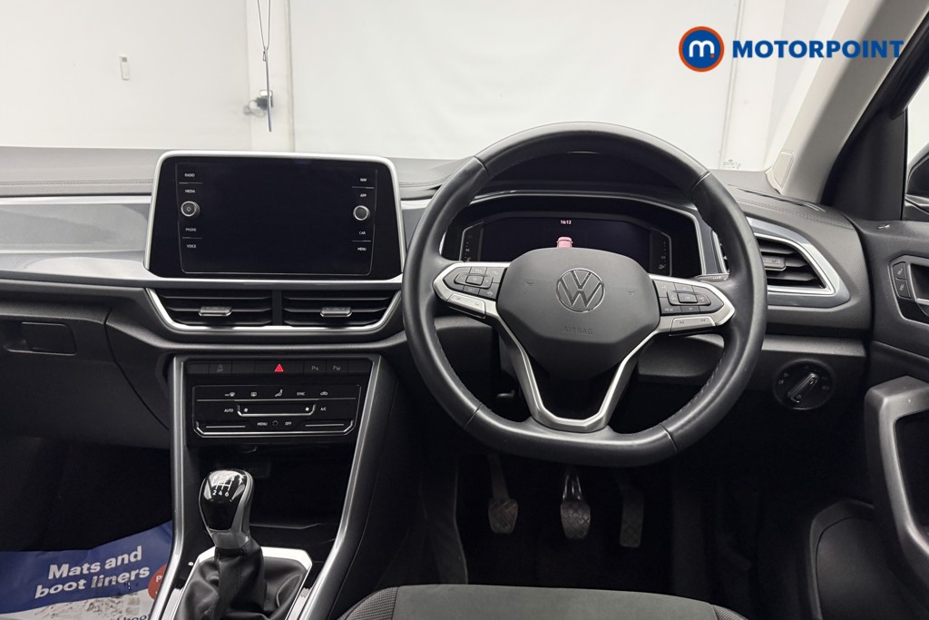 Volkswagen T-Roc Style Manual Petrol SUV - Stock Number (1652059) - 16th supplementary image