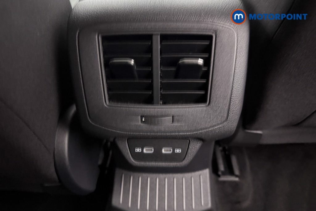 Volkswagen T-Roc Style Manual Petrol SUV - Stock Number (1652059) - 18th supplementary image