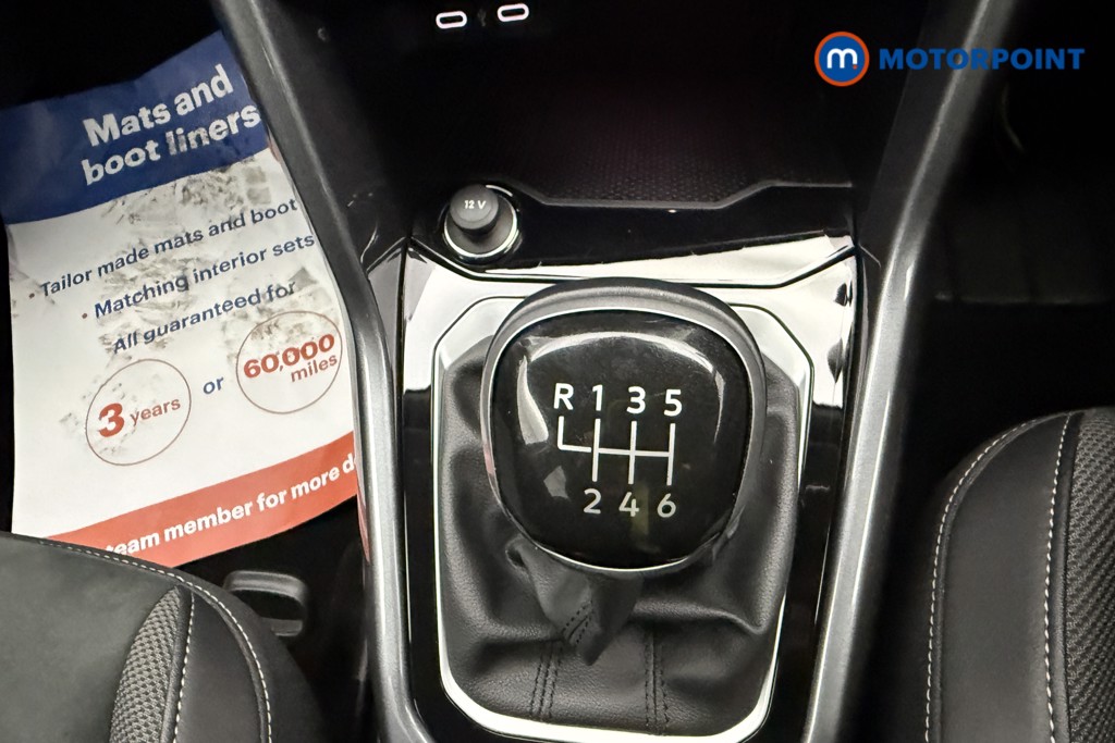 Volkswagen T-Roc Style Manual Petrol SUV - Stock Number (1652059) - 36th supplementary image