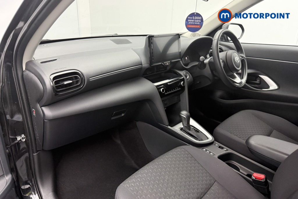 Toyota Yaris Cross Icon Automatic Petrol-Electric Hybrid Estate - Stock Number (1652230) - 4th supplementary image