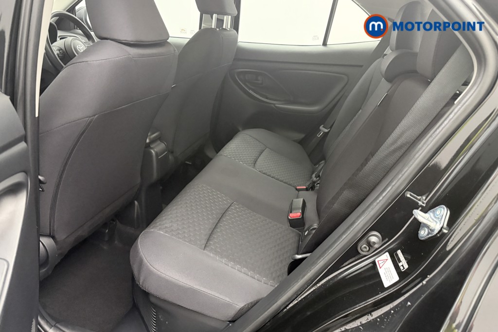 Toyota Yaris Cross Icon Automatic Petrol-Electric Hybrid Estate - Stock Number (1652230) - 5th supplementary image
