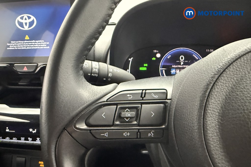 Toyota Yaris Cross Icon Automatic Petrol-Electric Hybrid Estate - Stock Number (1652230) - 8th supplementary image
