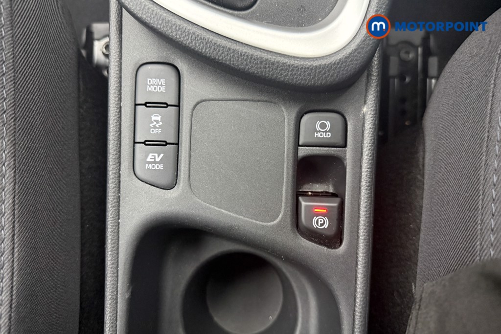 Toyota Yaris Cross Icon Automatic Petrol-Electric Hybrid Estate - Stock Number (1652230) - 17th supplementary image