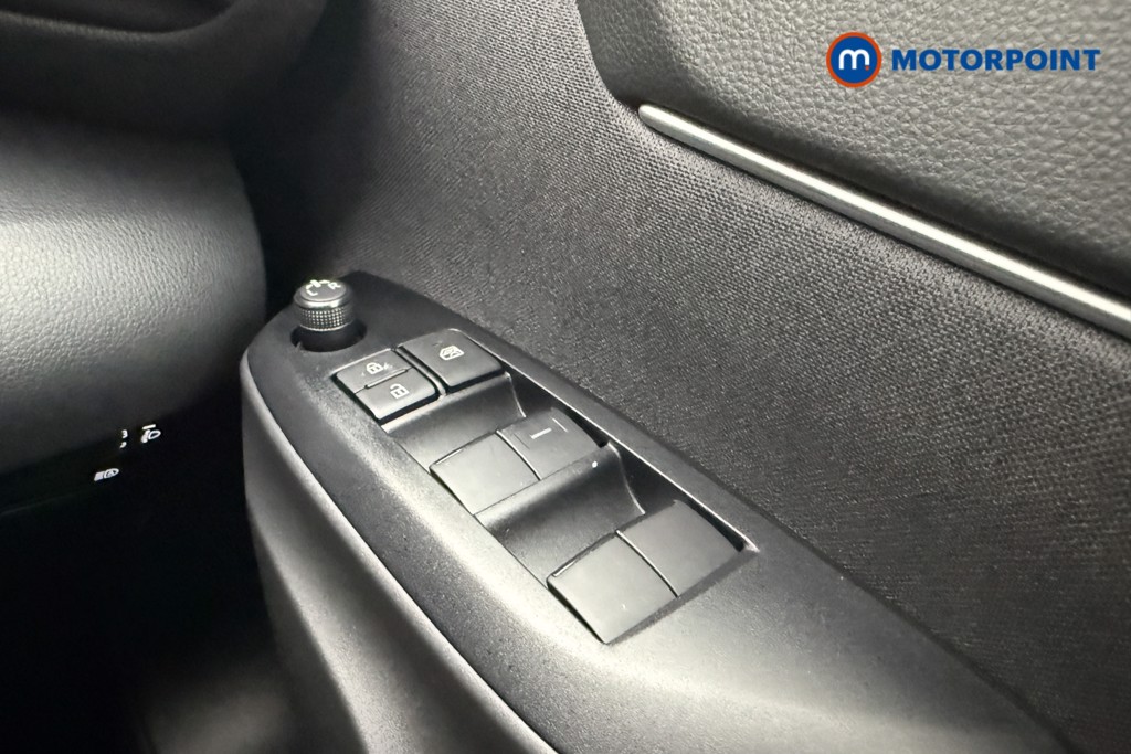 Toyota Yaris Cross Icon Automatic Petrol-Electric Hybrid Estate - Stock Number (1652230) - 18th supplementary image