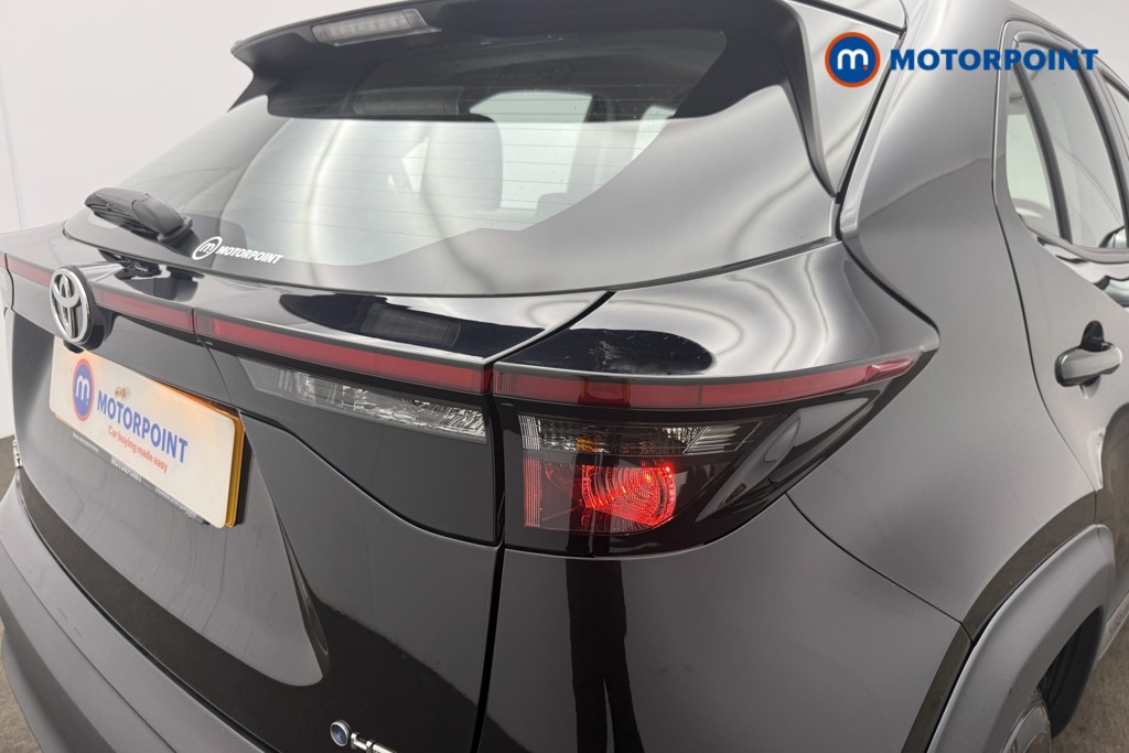 Toyota Yaris Cross Icon Automatic Petrol-Electric Hybrid Estate - Stock Number (1652230) - 19th supplementary image