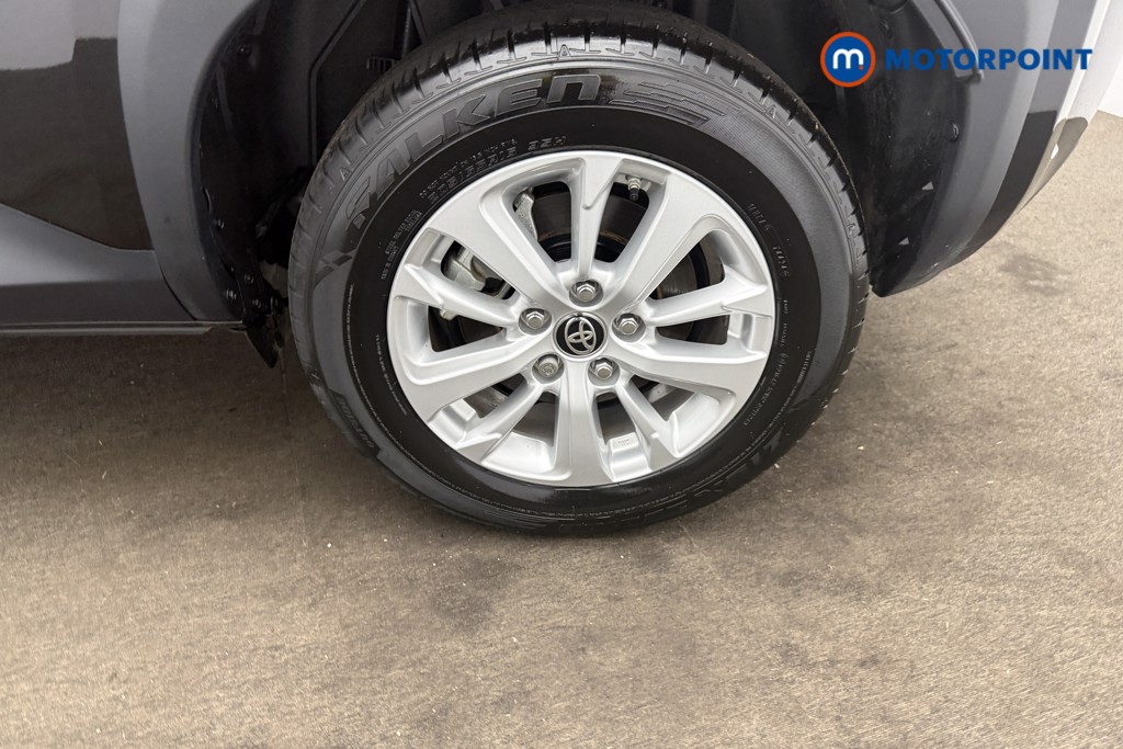 Toyota Yaris Cross Icon Automatic Petrol-Electric Hybrid Estate - Stock Number (1652230) - 25th supplementary image