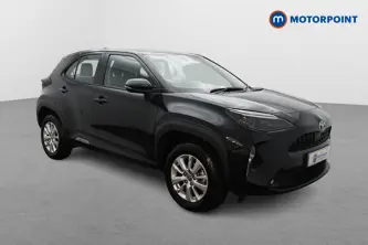 Toyota Yaris Cross Icon Automatic Petrol-Electric Hybrid Estate - Stock Number (1652230) - Drivers side front corner