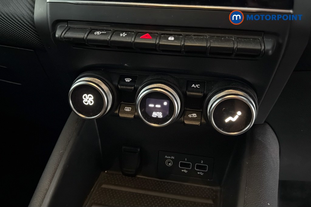 Renault Captur R.S. Line Automatic Petrol SUV - Stock Number (1652453) - 11th supplementary image