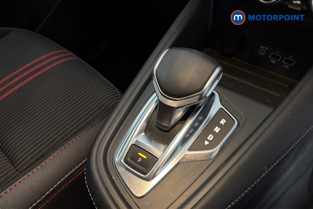 Renault Captur R.S. Line Automatic Petrol SUV - Stock Number (1652453) - 12th supplementary image