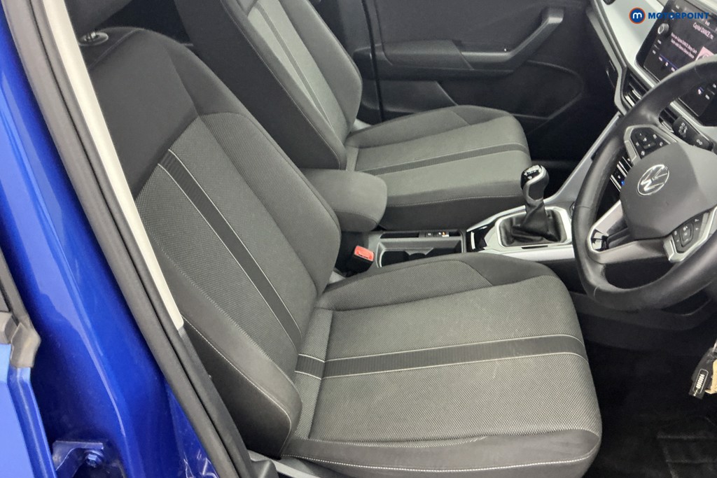 Volkswagen T-Roc Life Manual Petrol SUV - Stock Number (1652884) - 5th supplementary image