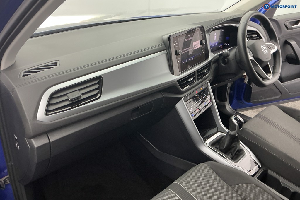 Volkswagen T-Roc Life Manual Petrol SUV - Stock Number (1652884) - 9th supplementary image