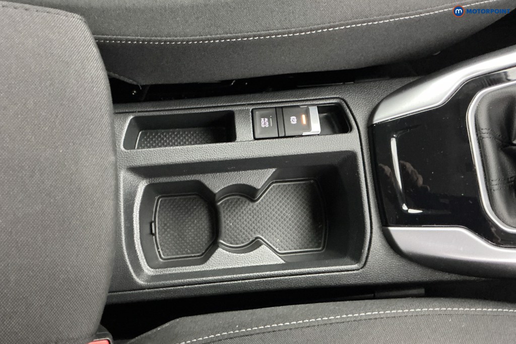 Volkswagen T-Roc Life Manual Petrol SUV - Stock Number (1652884) - 14th supplementary image