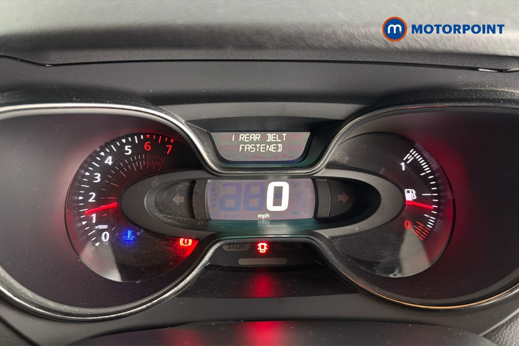 Renault Captur Iconic Manual Petrol SUV - Stock Number (1653433) - 8th supplementary image