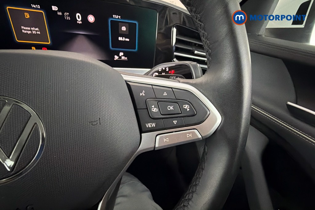 Volkswagen Passat Life Automatic Petrol Plug-In Hybrid Estate - Stock Number (1654187) - 4th supplementary image