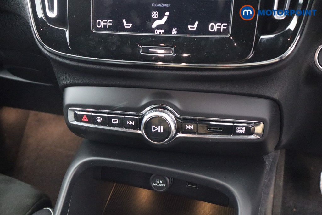 Volvo Xc40 R Design Automatic Petrol SUV - Stock Number (1654367) - 3rd supplementary image