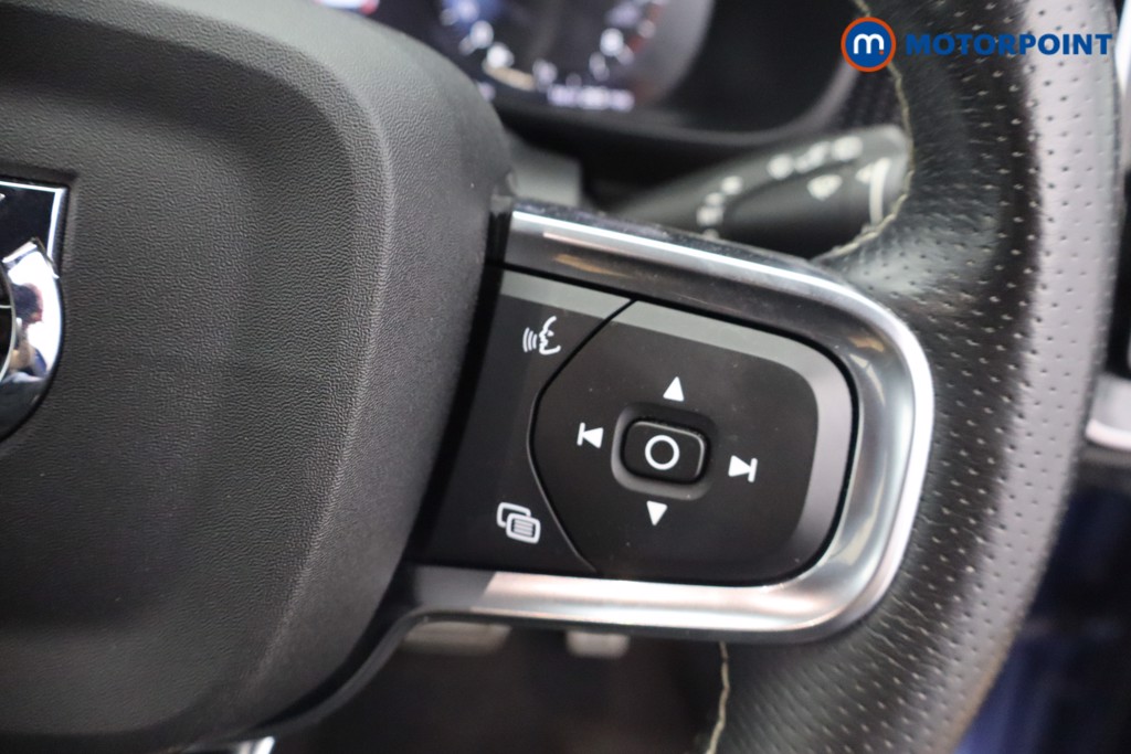 Volvo Xc40 R Design Automatic Petrol SUV - Stock Number (1654367) - 7th supplementary image