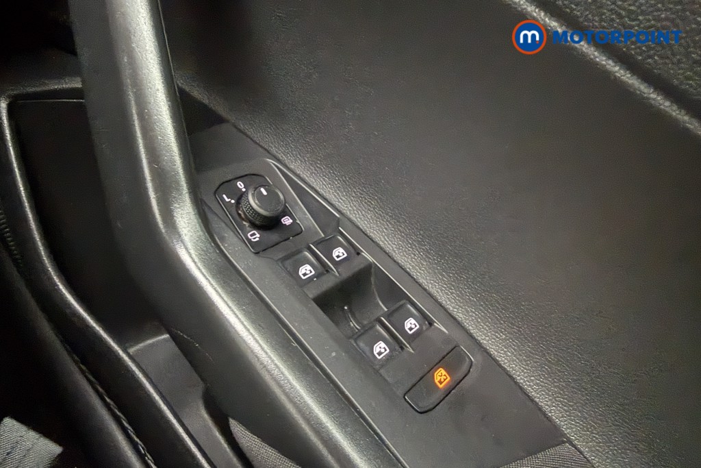 Volkswagen Taigo Life Manual Petrol SUV - Stock Number (1654606) - 15th supplementary image