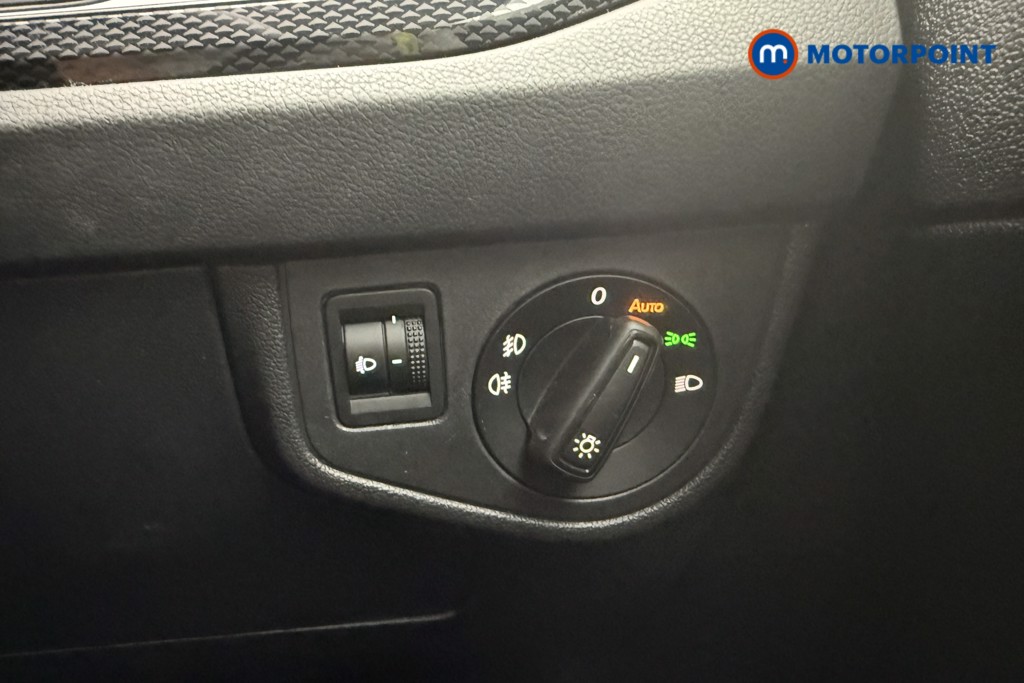 Volkswagen Taigo Life Manual Petrol SUV - Stock Number (1654606) - 16th supplementary image