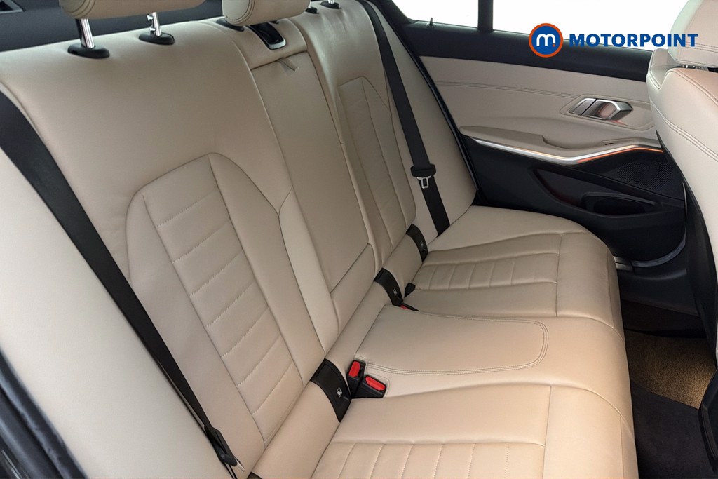 BMW 3 Series M Sport Automatic Petrol Plug-In Hybrid Saloon - Stock Number (1655556) - 28th supplementary image