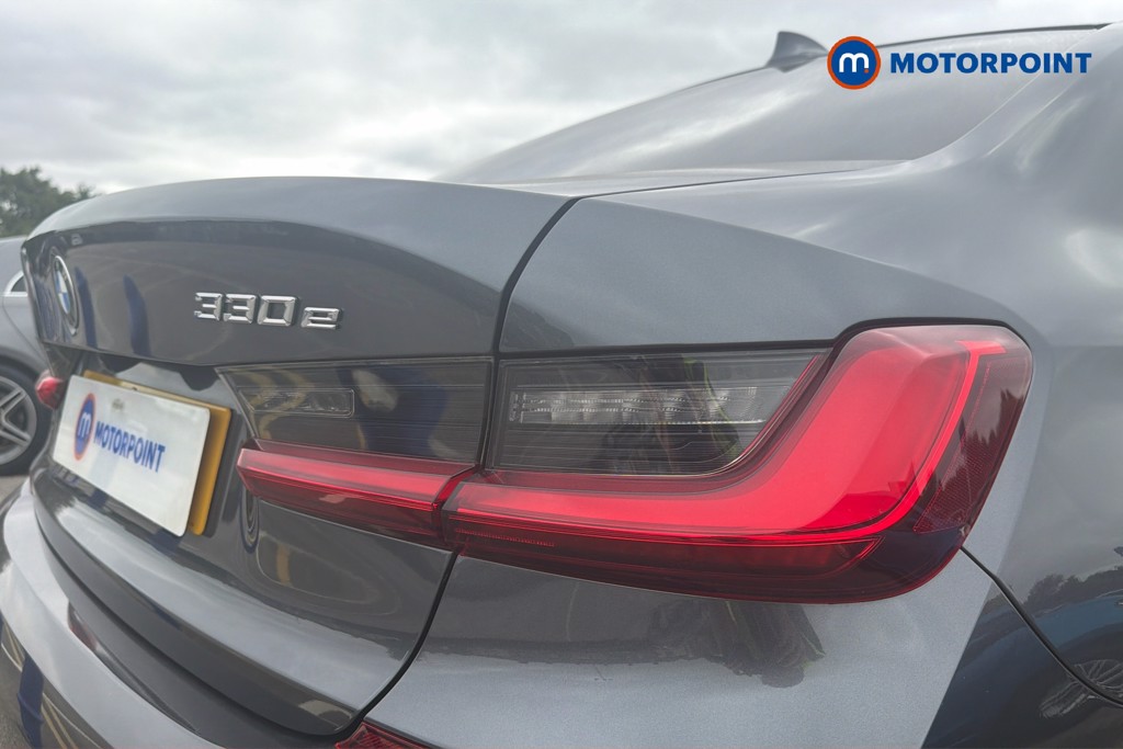 BMW 3 Series M Sport Automatic Petrol Plug-In Hybrid Saloon - Stock Number (1655556) - 38th supplementary image