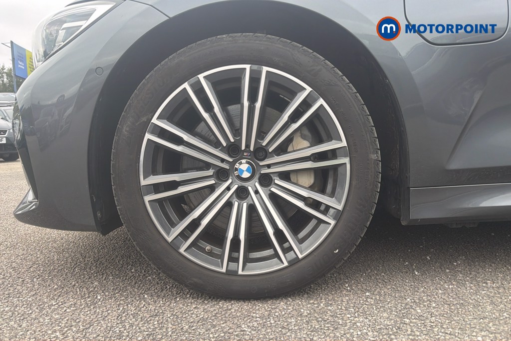 BMW 3 Series M Sport Automatic Petrol Plug-In Hybrid Saloon - Stock Number (1655556) - 47th supplementary image