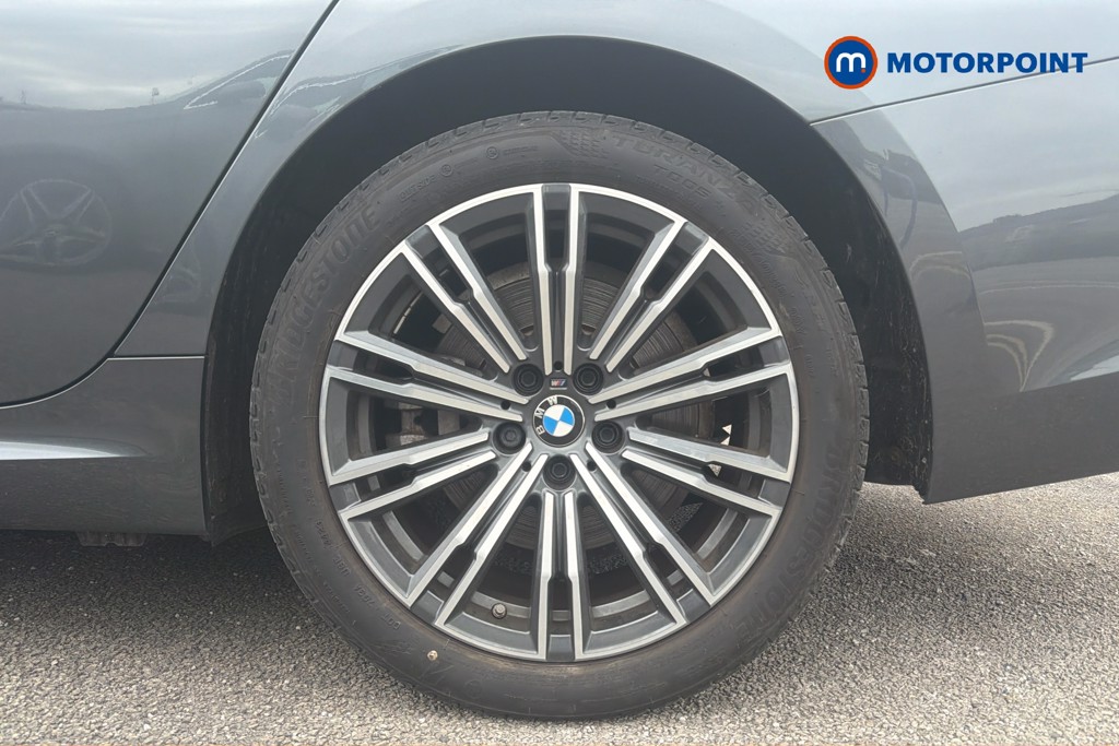 BMW 3 Series M Sport Automatic Petrol Plug-In Hybrid Saloon - Stock Number (1655556) - 48th supplementary image
