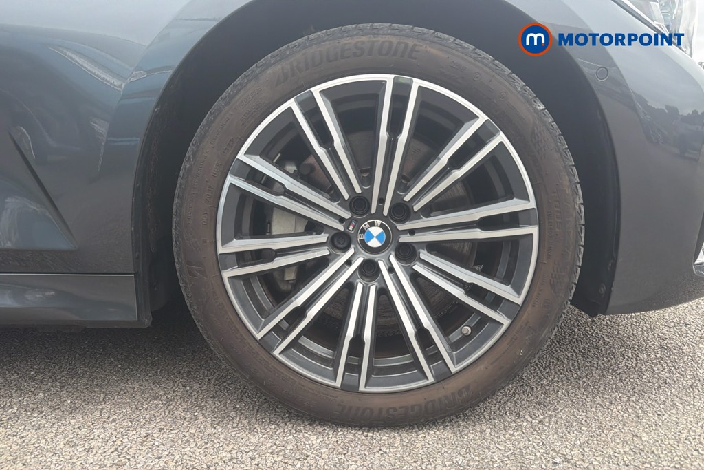 BMW 3 Series M Sport Automatic Petrol Plug-In Hybrid Saloon - Stock Number (1655556) - 50th supplementary image