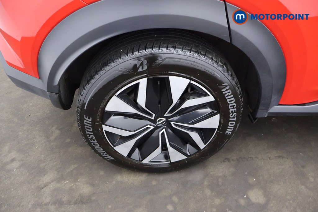 Nissan Juke Acenta Premium Automatic Petrol SUV - Stock Number (1655583) - 3rd supplementary image