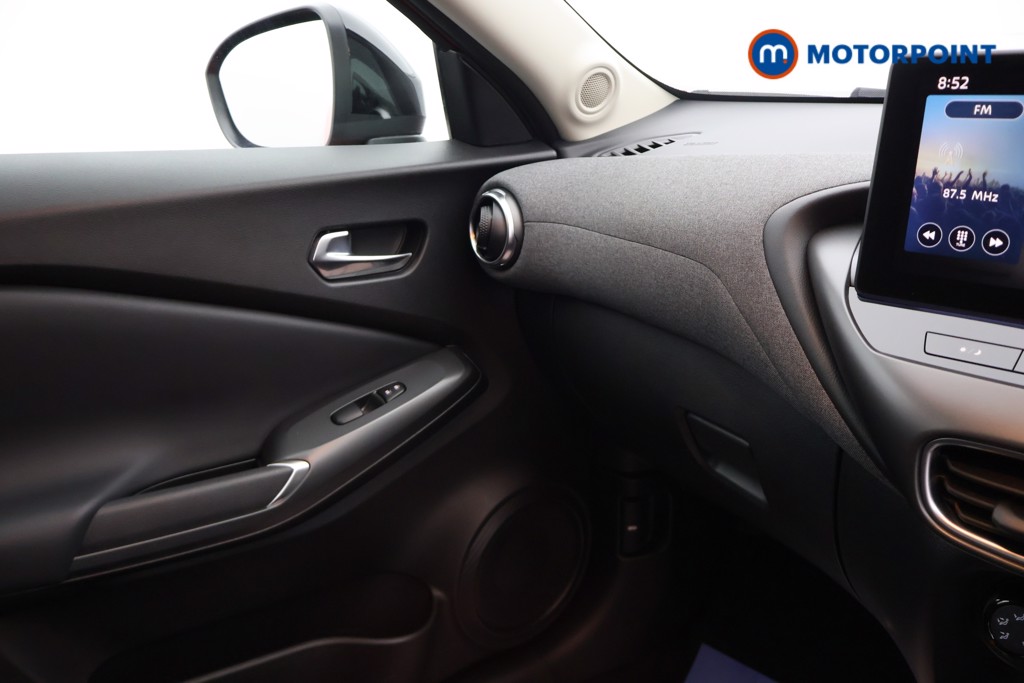 Nissan Juke Acenta Premium Automatic Petrol SUV - Stock Number (1655583) - 10th supplementary image